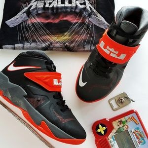 Nike Lebron Soldier 7 High Top Basketball Shoe 5.5